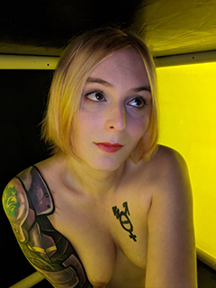 Shemale6.com - Amateur Porn is our game.