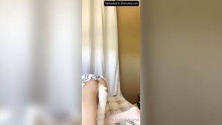 Uyuna I Wag My Tail When I Get Excited