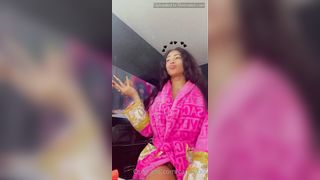 Candyxxx U Smoking Dick Or Weed