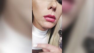 Aubrey Kate Spitttttttttt