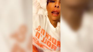 Foxxy I Touch Myself 1