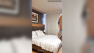 Luna Fuego Onlyfans 208