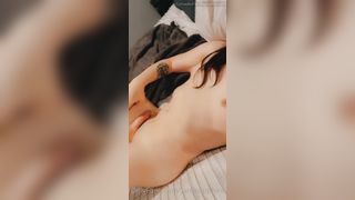 Jane Sapphire Cummy Time