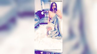 Bella Curves Behind The Scen