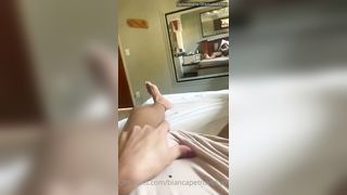 Bianca Petrovicky Hummm