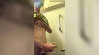 Jennagargles I Came On The Plane