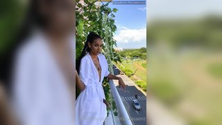 Laura Saenz I Love My Balcony 56