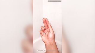 Qveen Lunaa I’m Wet