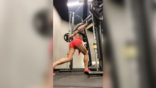 Priscilaaraujo Lets Start The Week Strong