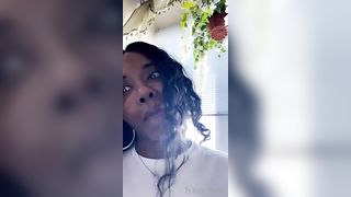 Kim Carta I Know I’ve Been Looking Like A Thot Lately But If You Will Analyze My Videos You Will See That M