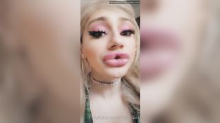 Riley Cross Bimbo Blowjob And Spit
