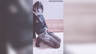 Xixiyaxixi 国产cd系列伪娘曦曦新作 Jk校服黑丝家里自撸美足玩精液