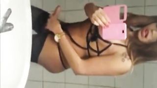 Amateur Tgirls With Big Dicks Jerking Off - Shemale6