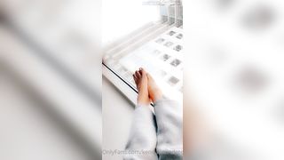 Kendall Raindrop Toes Lol Wadepack