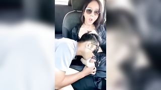 Hot Ladyboy Cum In Guys Mouth In Car- Shemale6.Com