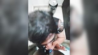 Sucking Cock While Smoking- Shemale6.Com
