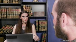 Tranny Boss Anal Fuck Pervert Employee - Shemale6.com