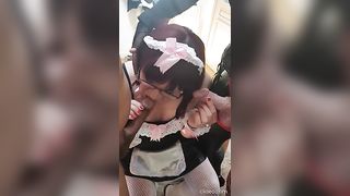 Slutty Trannies Suck Cocks - Shemale6.com