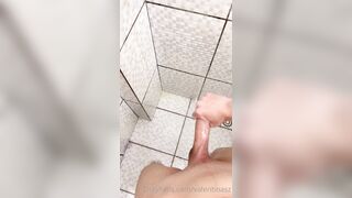 Valentinasz Taking A Nice Bath Parte