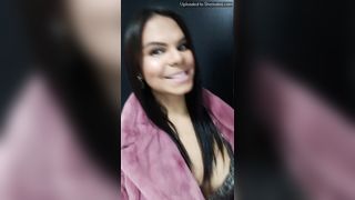 Bella Danis Onlyfans 3