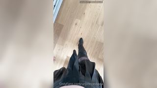 Leggy Hung Princess Onlyfans 55