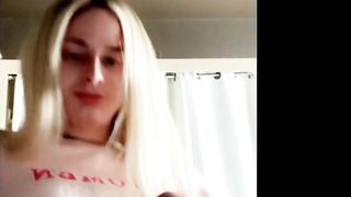 Dopekittn Anyone Else So Fucking Bored Lol