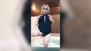 Hennessy Onlyfans 50