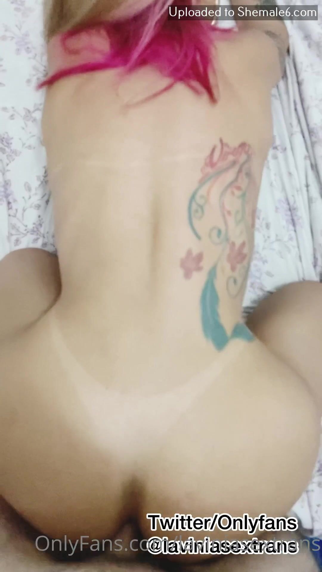 Lavinia Onlyfans 64