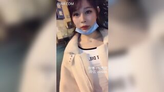 Zhang Sini - Zhang Sini In The Street