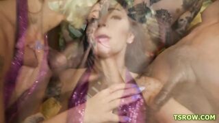 Ts Hanna Rios Gangbanged As She Should - Shemale6.com