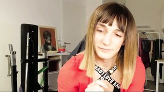 Moon_Kyat - Athletic tgirl solo handjob and cum on camera for you